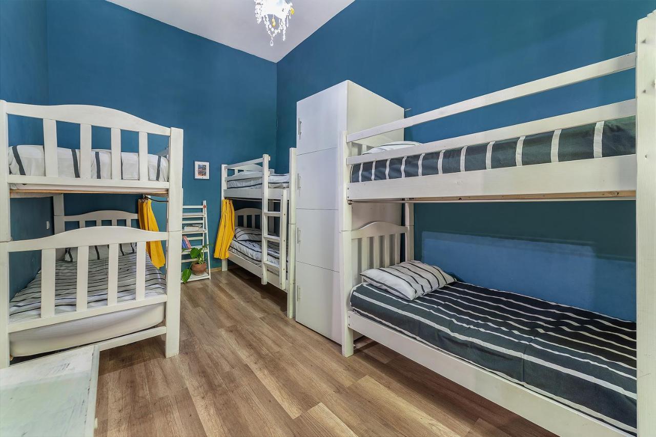 Hostel Indie Mindie Tbilisi Esterno foto