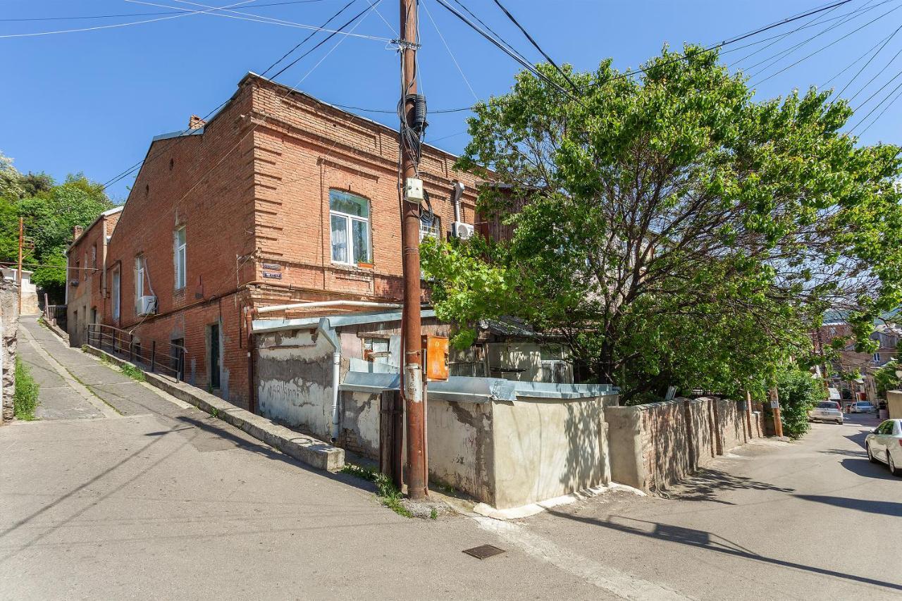 Hostel Indie Mindie Tbilisi Esterno foto